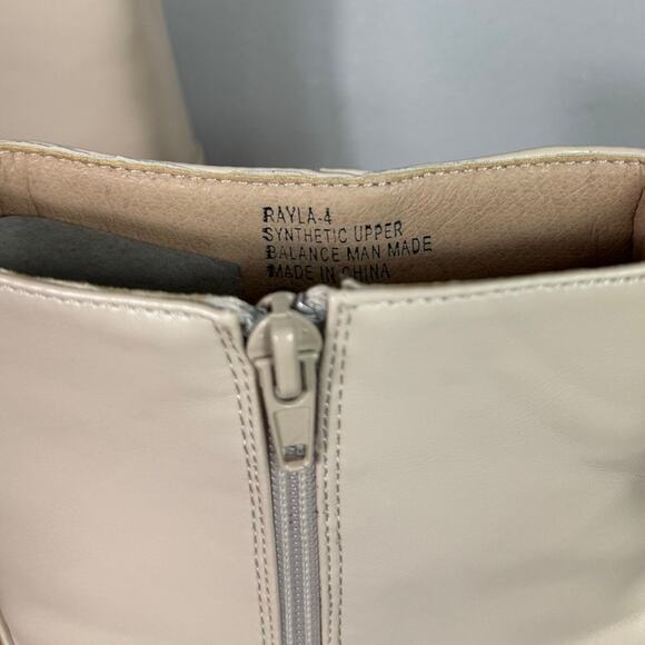 New Chase and Chloe Rayla Platform Boot in Nude Faux Leather Women's Size 11 - Picture 7 of 8
